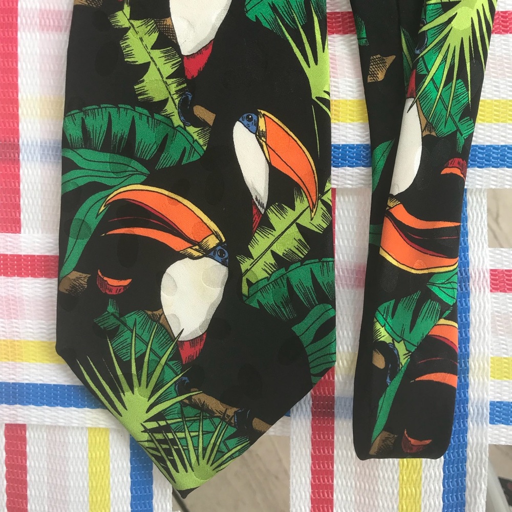 VTG Silk Toucan Tie